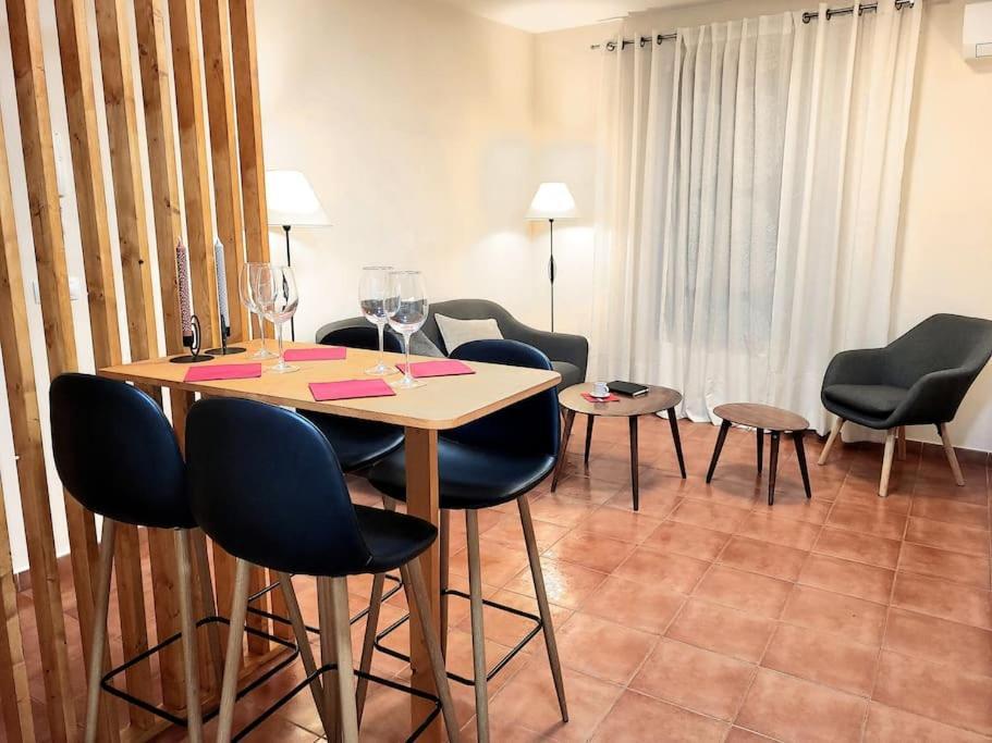 Flamenco, Apartamento Exclusivo De Dos Habitaciones En El Pleno Del Casco Antiguo, Alicante, Playa, Centro Historico, Rambla Dış mekan fotoğraf