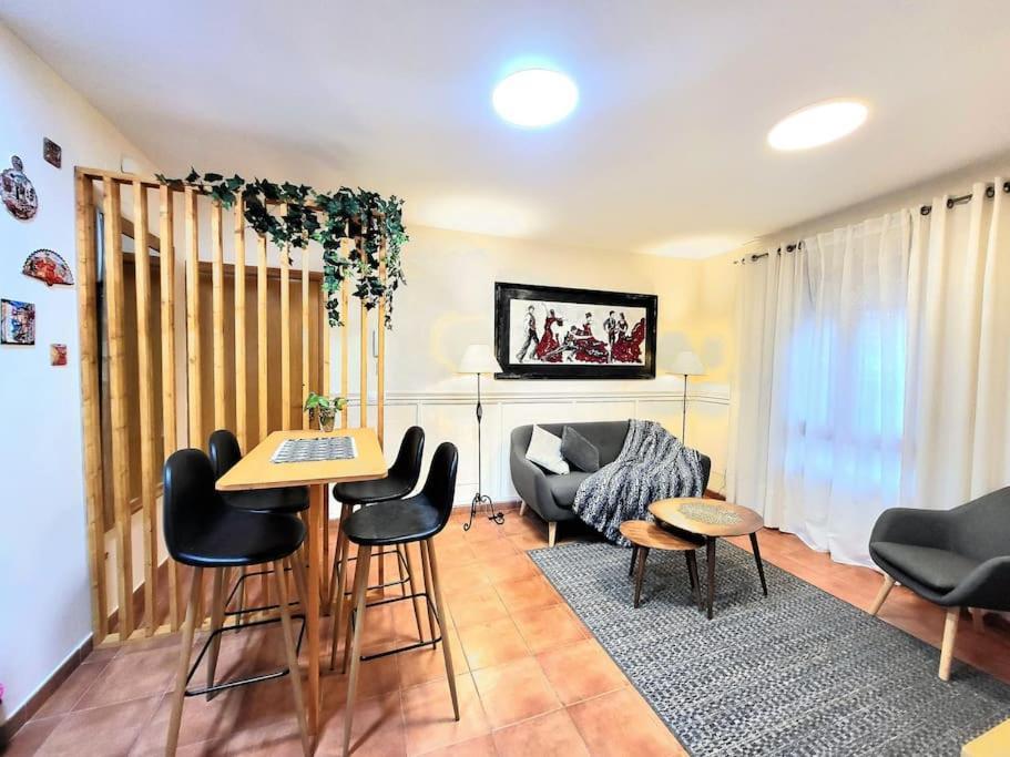 Flamenco, Apartamento Exclusivo De Dos Habitaciones En El Pleno Del Casco Antiguo, Alicante, Playa, Centro Historico, Rambla Dış mekan fotoğraf
